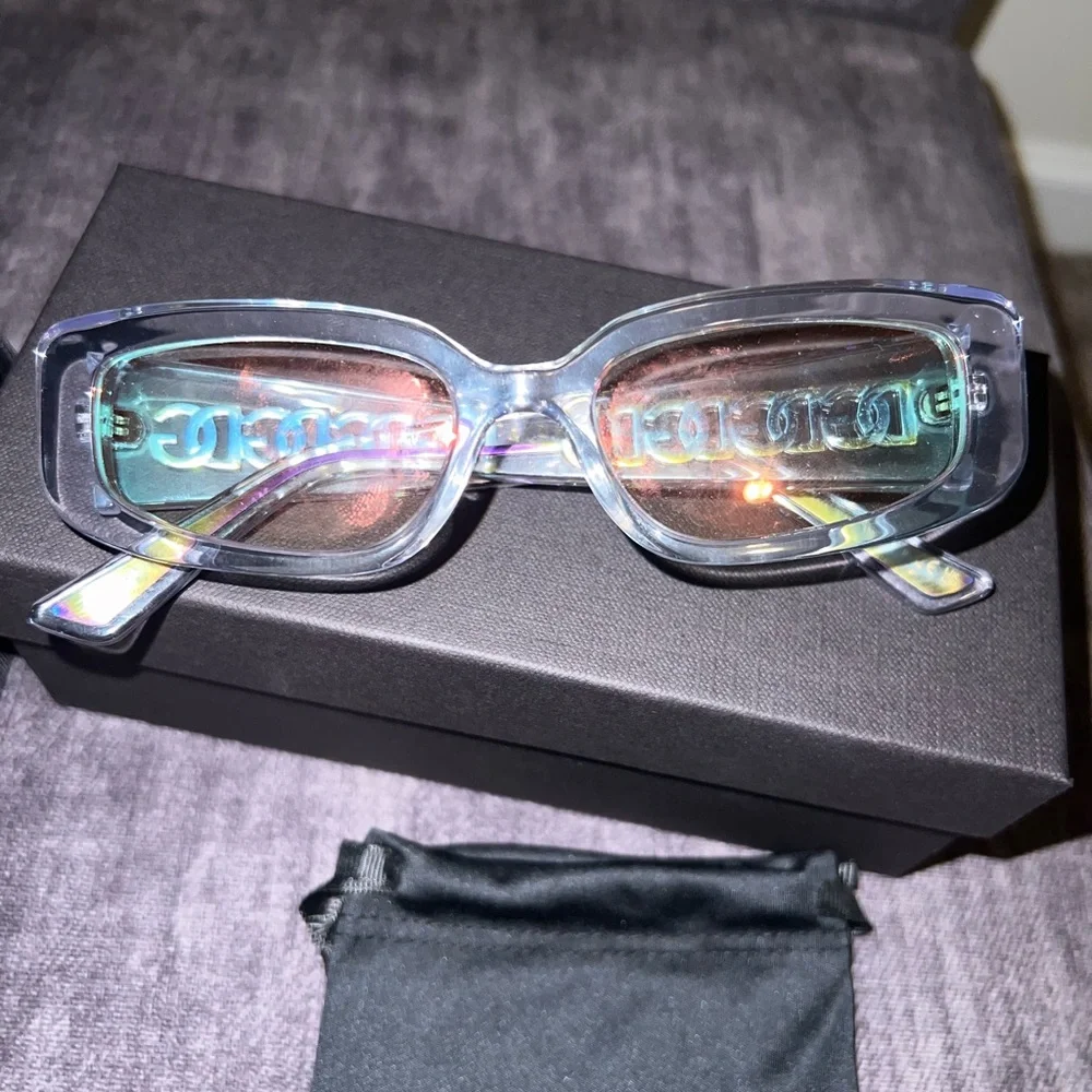 Dolce & Gabbana Crystal Sunglasses - Picture 5 of 13